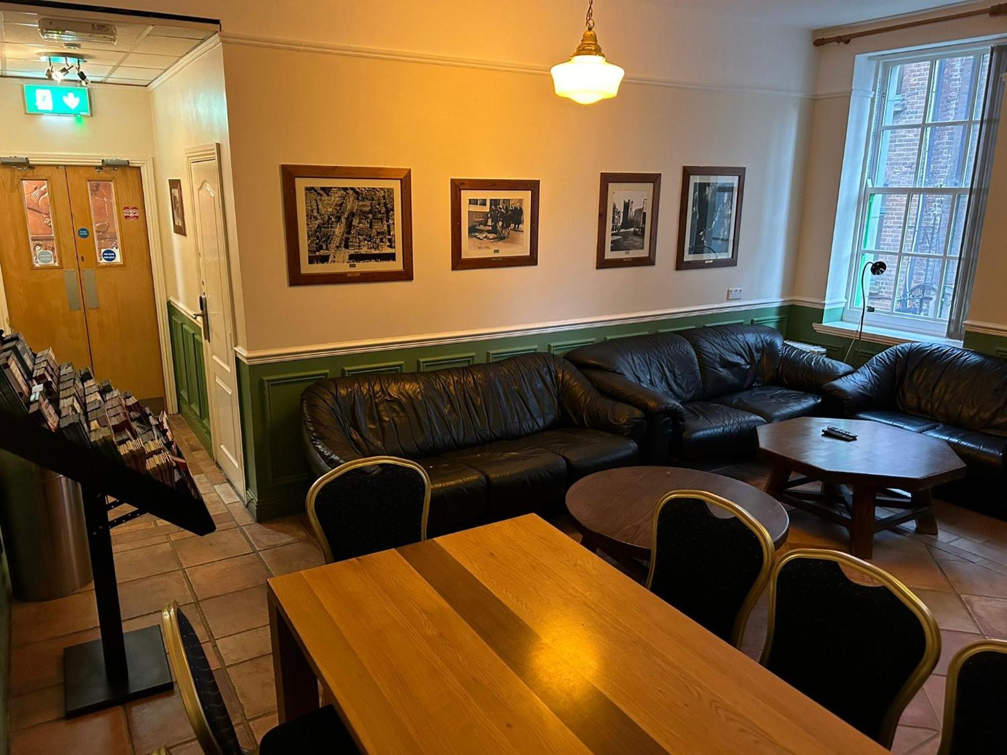 Gogartys Temple Bar Hostel — Foto 3